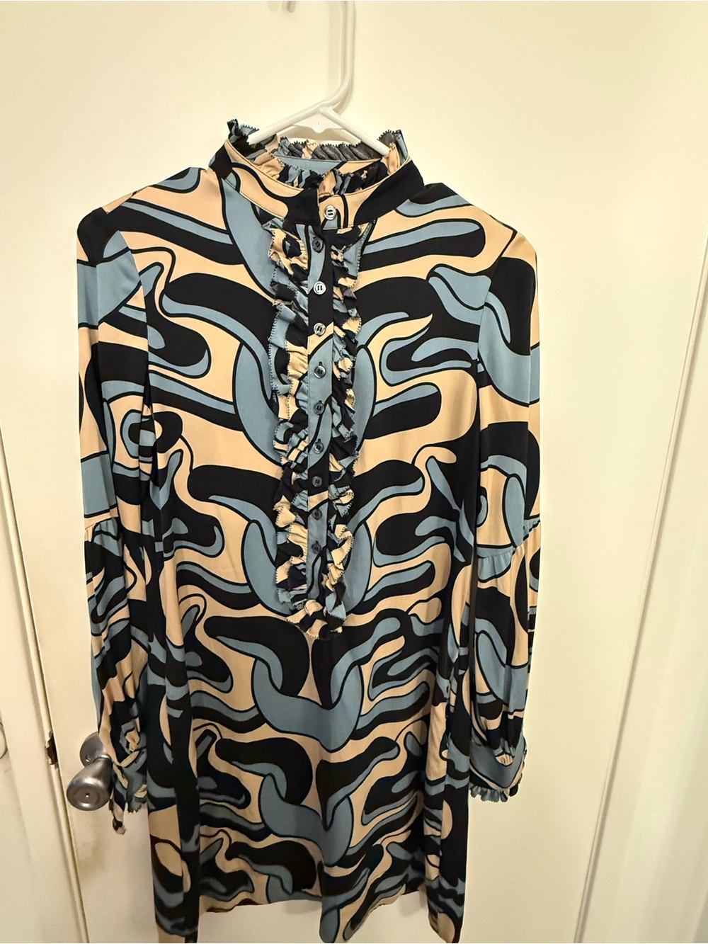 Diane Von Furstenberg Long Sleeve Ruffle Front Dress in Beige, Blue & Black